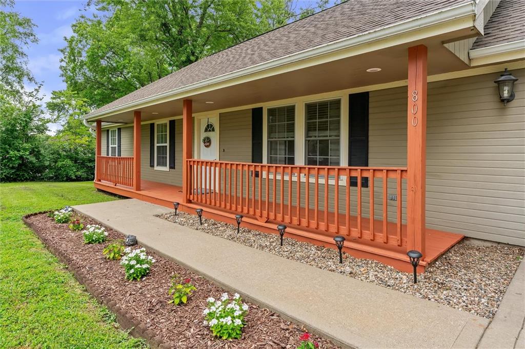 800 E North Main St, Richmond, MO 64085