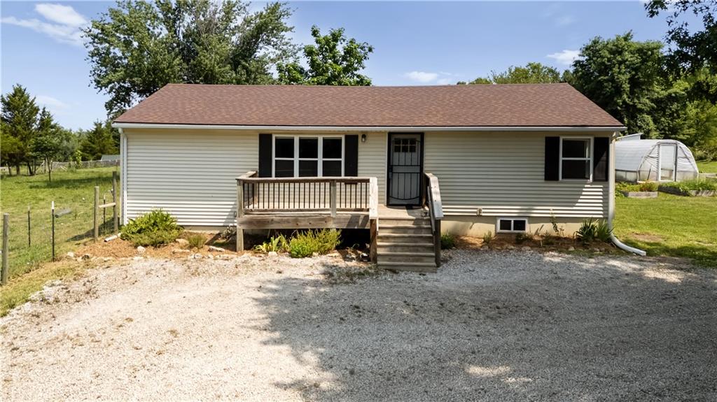 17408 E 228th St, Harrisonville, MO 64701