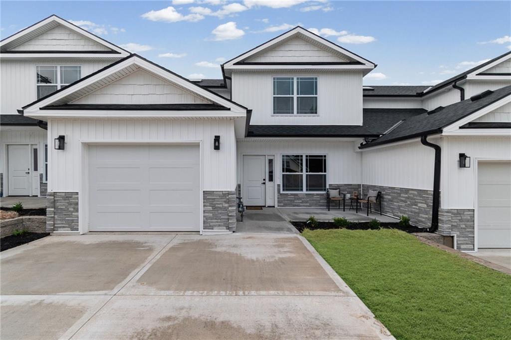 115 E 3rd St, Lawson, MO 64062