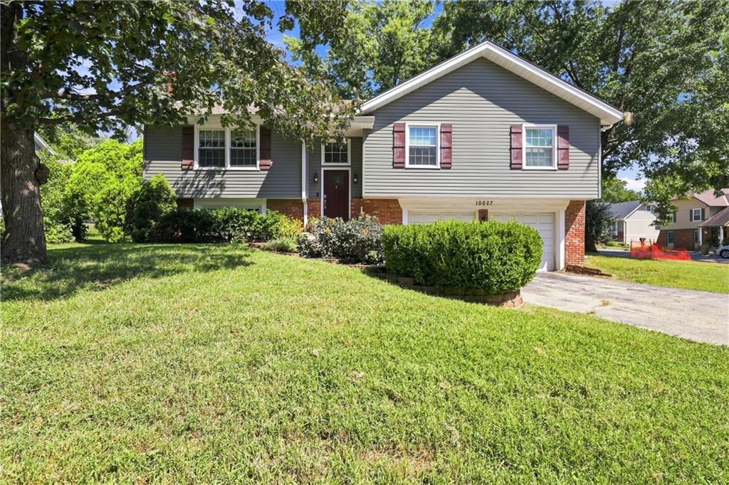 10027 Noland Rd, Lenexa, KS 66215