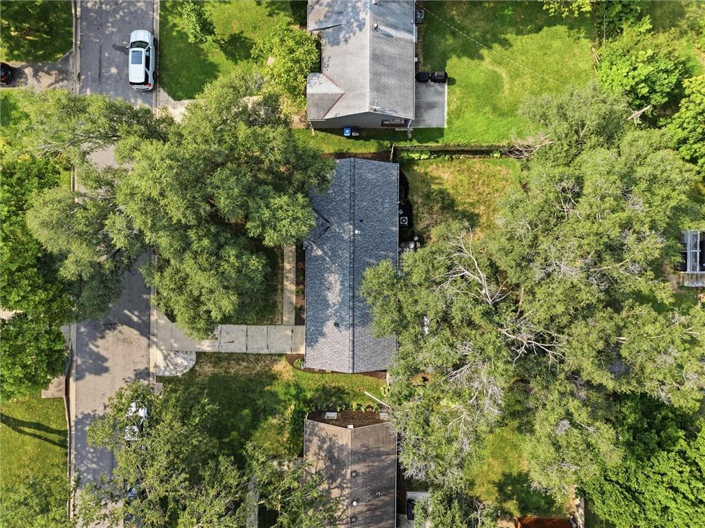 5536 Cedar St, Roeland Park, KS 66205