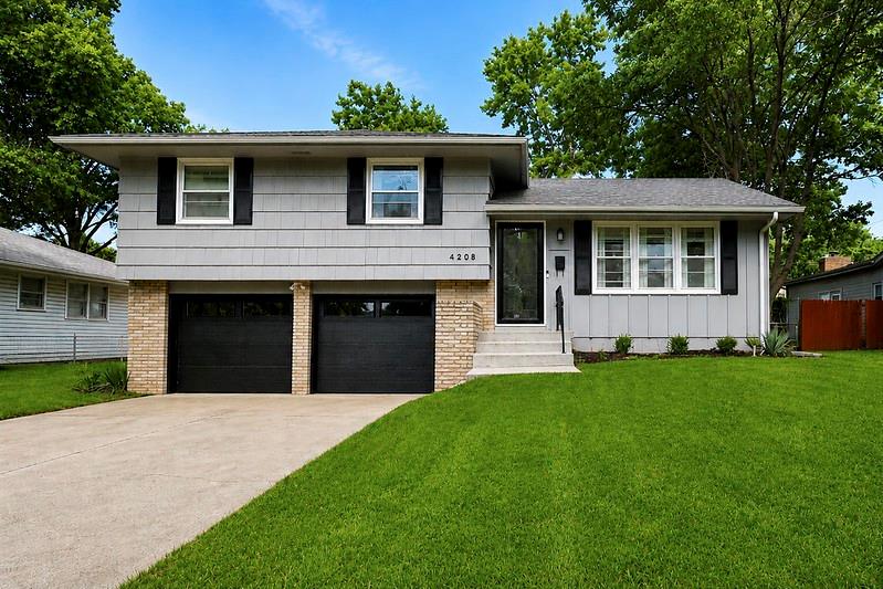 4208 S Osage St, Independence, MO 64055