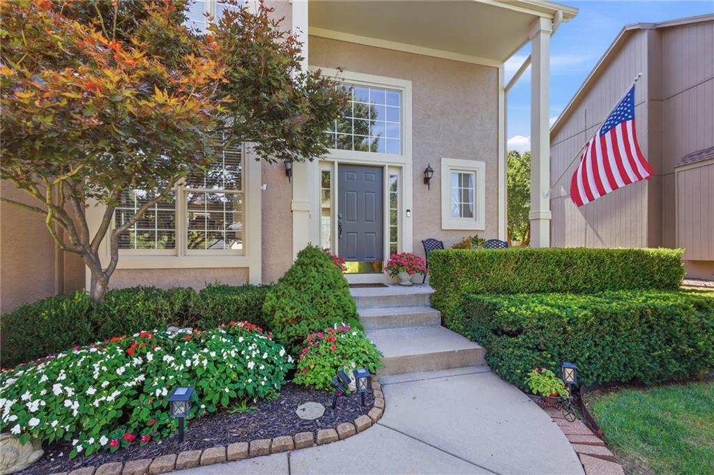 14642 S Hallet St, Olathe, KS 66062