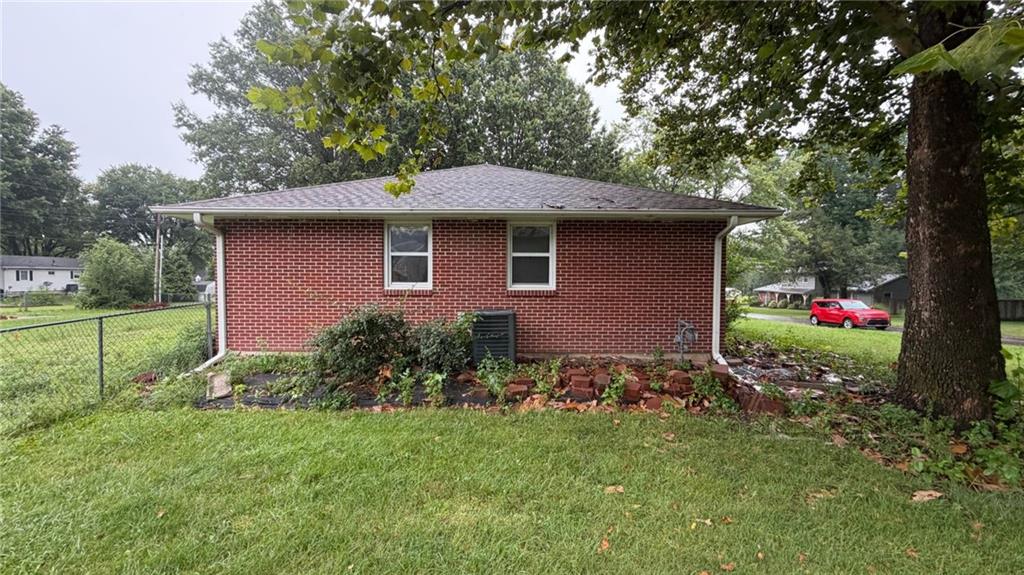 433 E Elm St, Drexel, MO 64742
