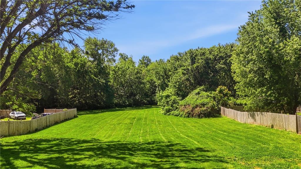 1013 W Linden Ave, Independence, MO 64052