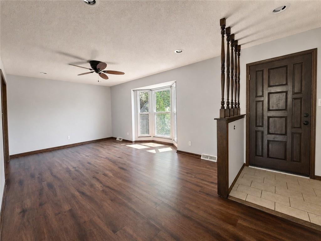 12730 Byars Rd, Grandview, MO 64030
