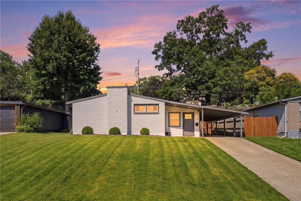 1018 S Appleton Ave, Independence, MO 64053