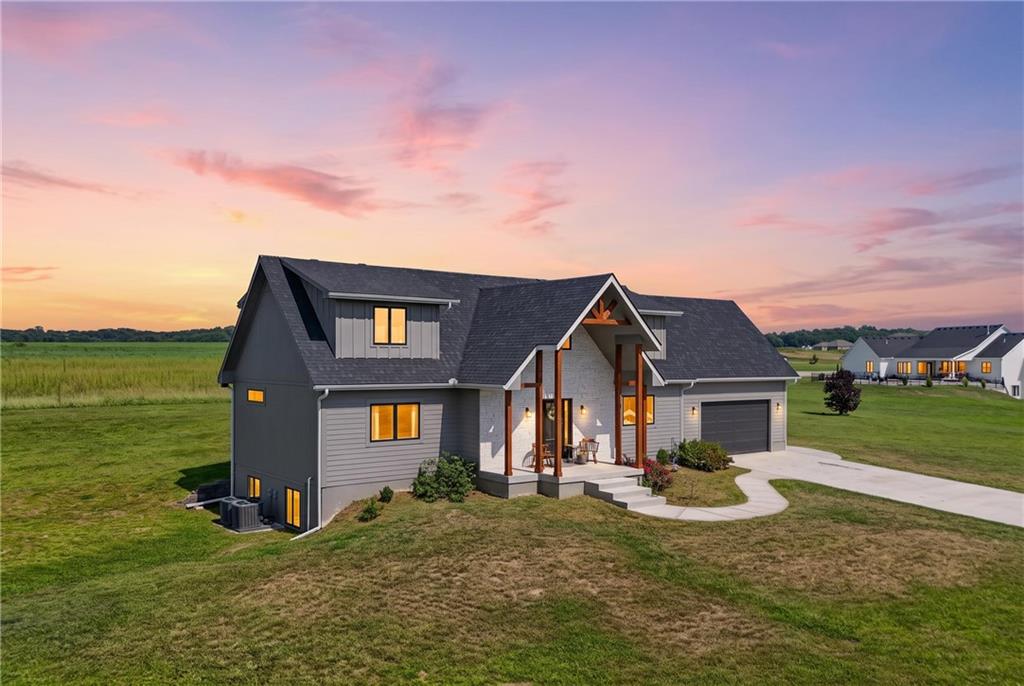 6565 Tucker Dr, Odessa, MO 64076