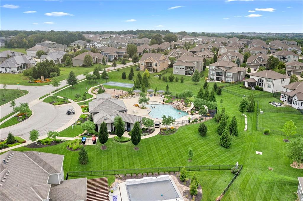 17200 Melrose St, Overland Park, KS 66221