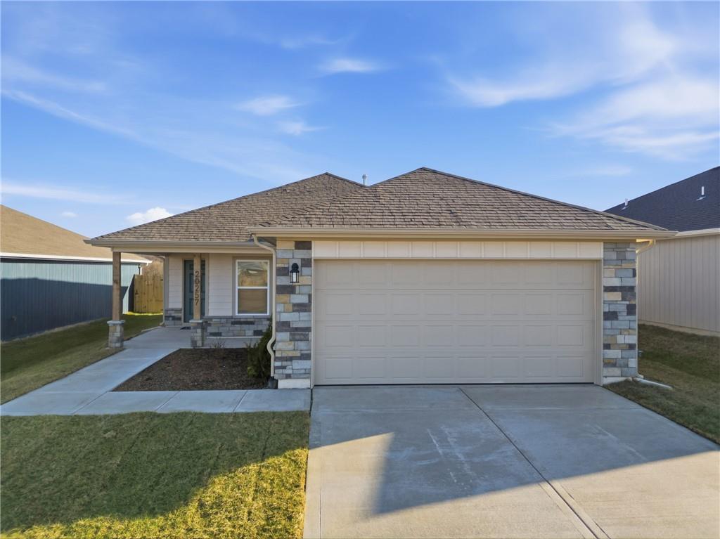 834 N Pear St, Gardner, KS 66030