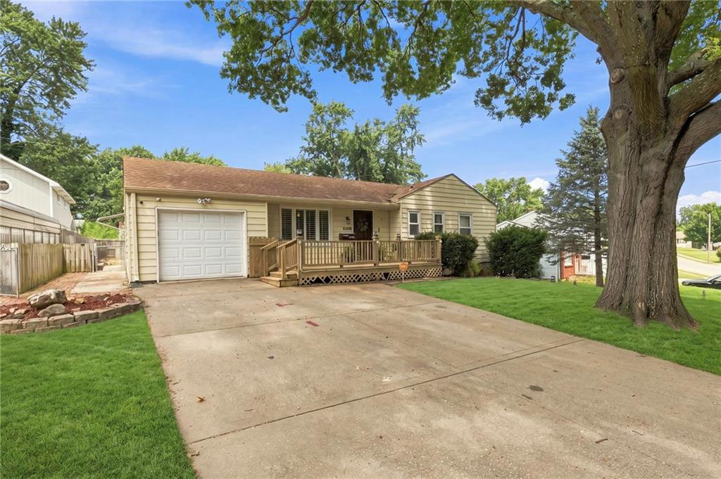 2806 N Spring St, Independence, MO 64050