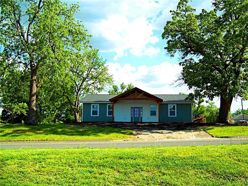 163 N Second St, Union Star, MO 64494