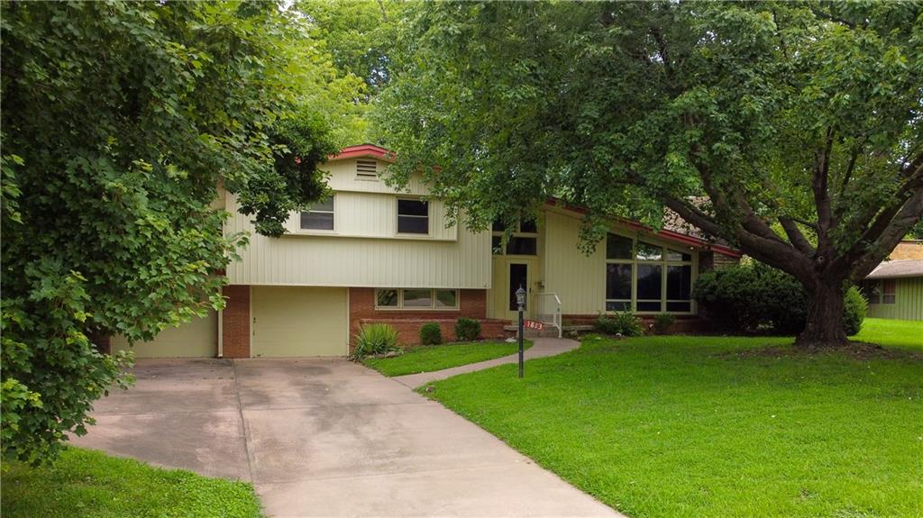 1813 Lovers Lane Heights N/A, St Joseph, MO 64505