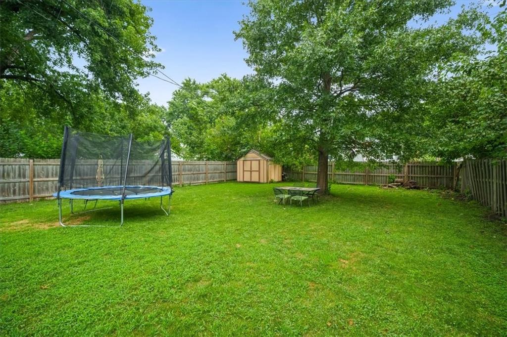 300-B N Buchanan St, Olathe, KS 66061