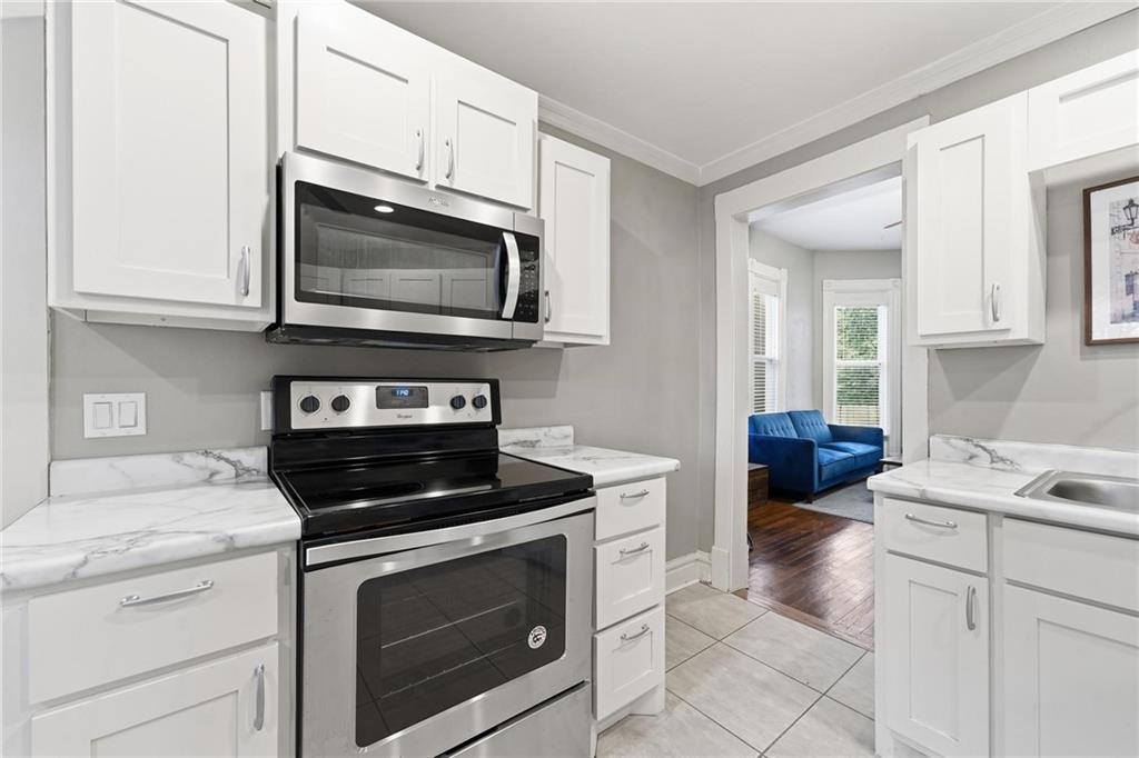 327 Maple Blvd, Kansas City, MO 64124