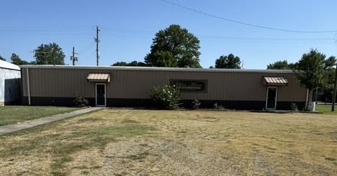 402 E Washington St, Arma, KS 66712