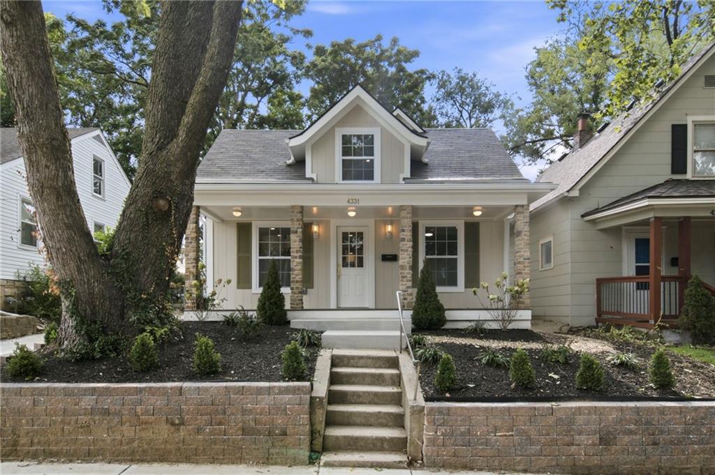 4331 Bell St, Kansas City, MO 64111