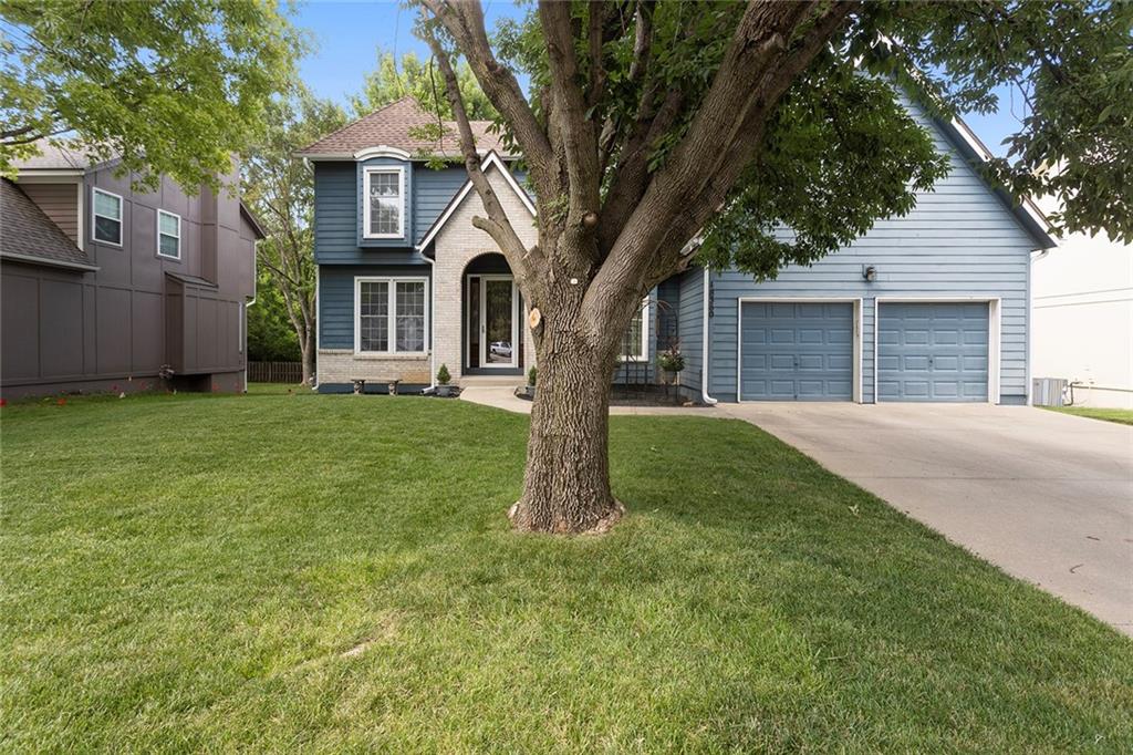 18360 W 116th St, Olathe, KS 66061