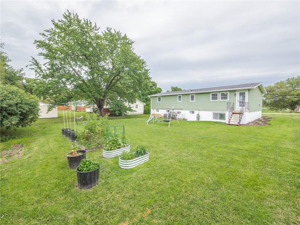 413 W South Ave, Maryville, MO 64468
