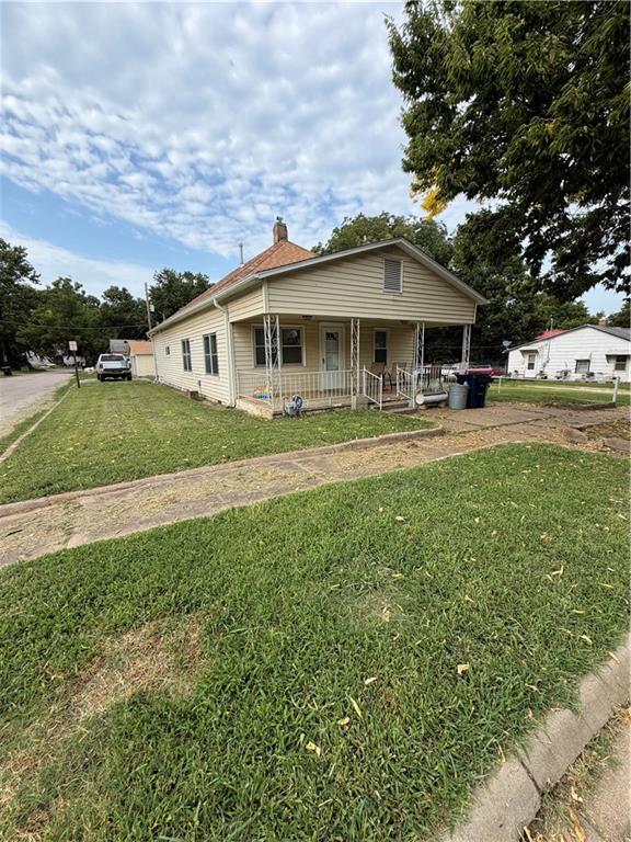800 E Hill St, Independence, KS 67301