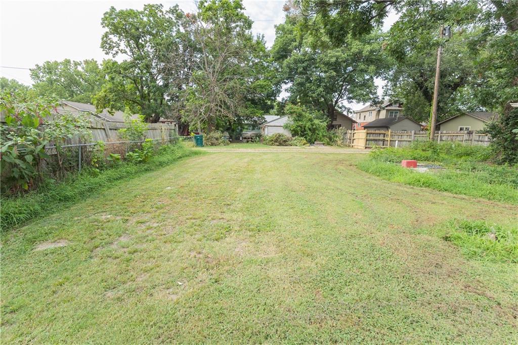 3113 Washington St, Parsons, KS 67357