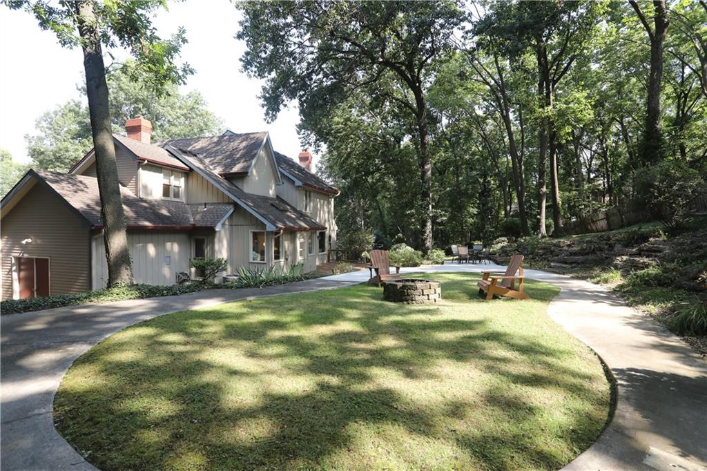 500 NW 44 Ter, Gladstone, MO 64116