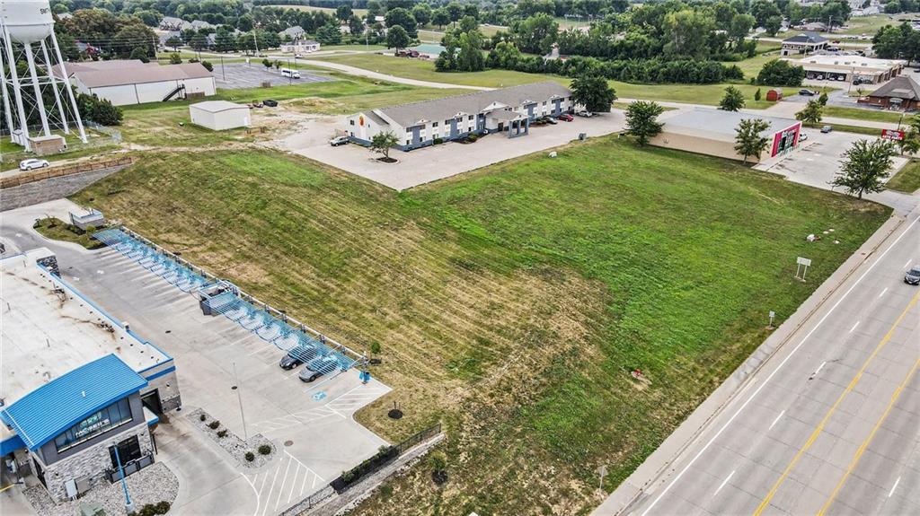 000 N 169 Hw, Smithville, MO 64089