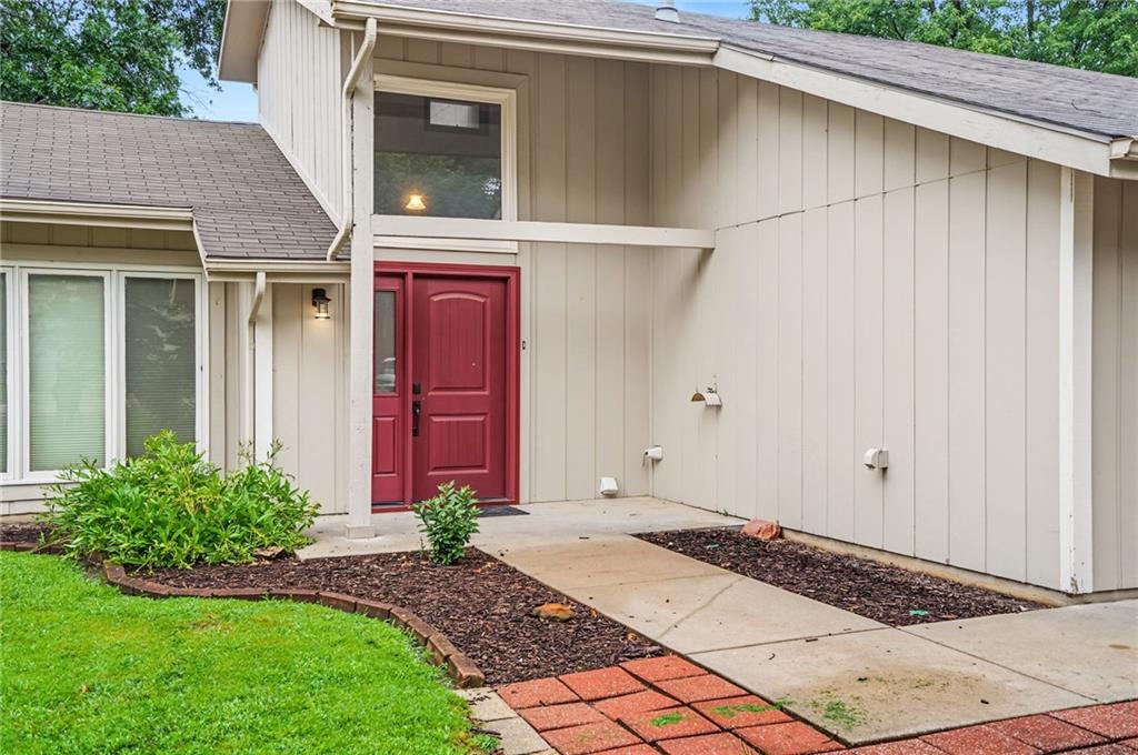 2009 Atchison Ave, Lawrence, KS 66047