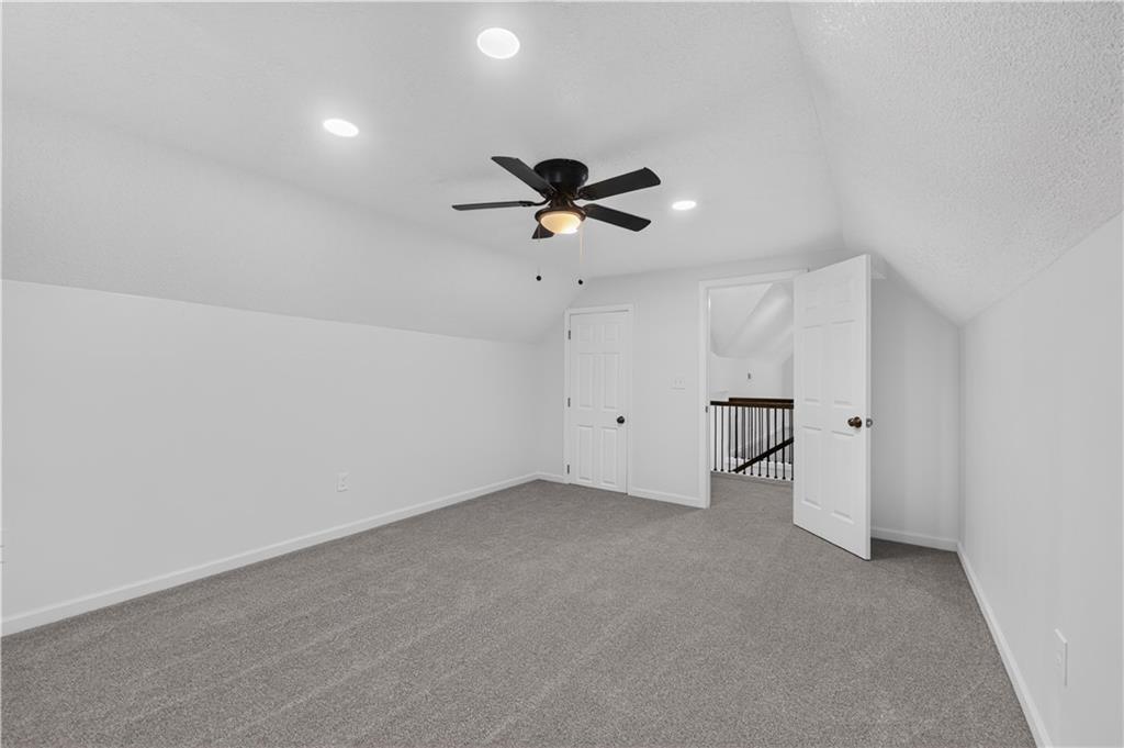 528 Caldwell St, Excelsior Springs, MO 64024