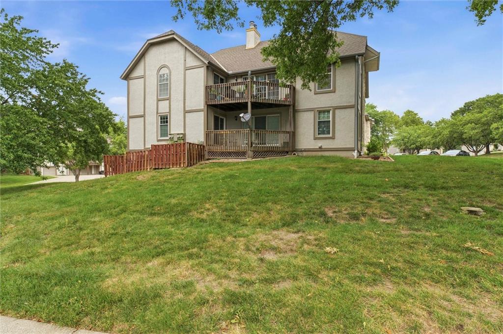 1121 NW 12th St #C, Blue Springs, MO 64015