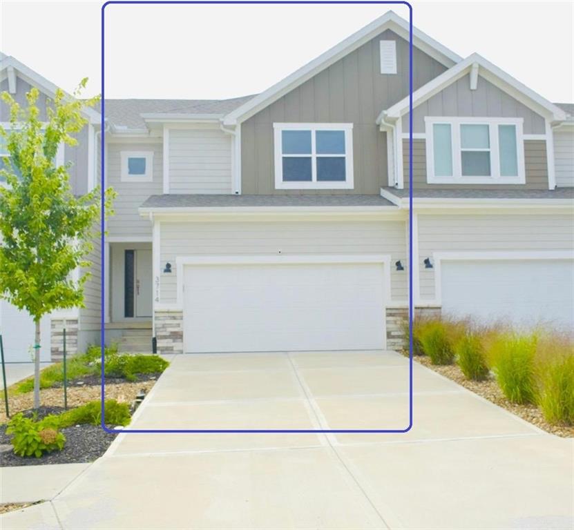 3714 SW Walsh Dr, Lee's Summit, MO 64082