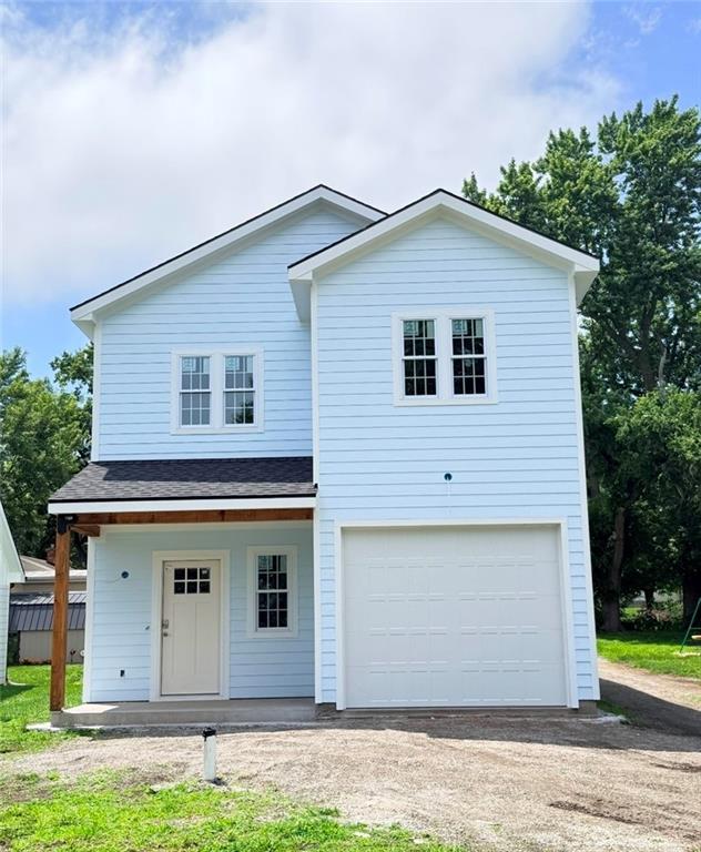 607 N Mead St, Cameron, MO 64429