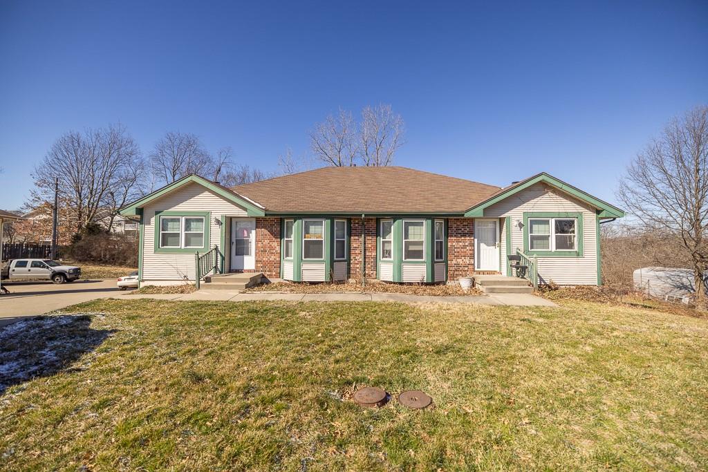 1620 - 1622 S Swope Dr, Independence, MO 64057