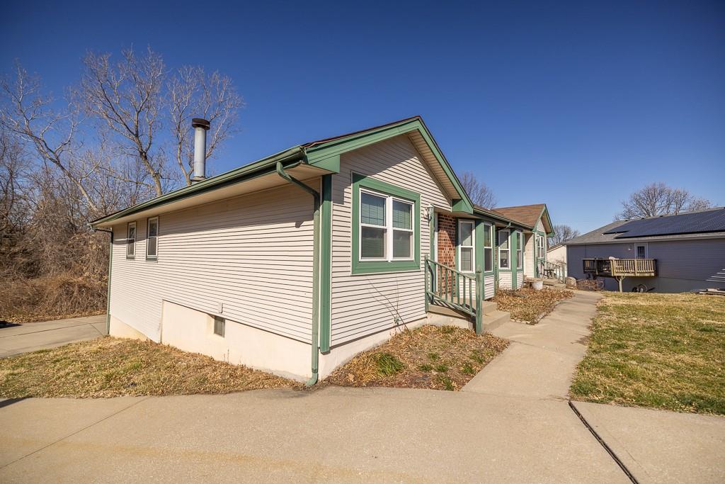 1620 - 1622 S Swope Dr, Independence, MO 64057