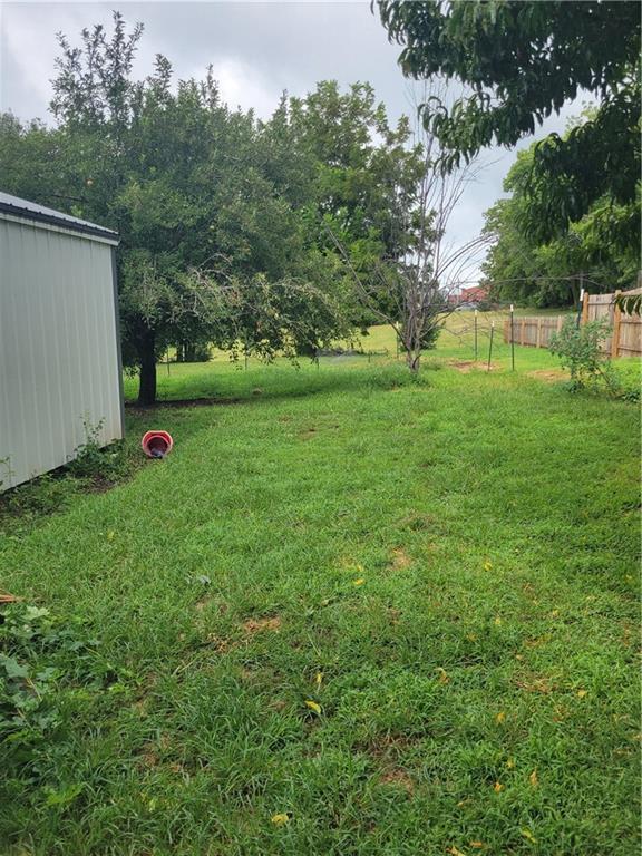 206 Willis St, De Kalb, MO 64440