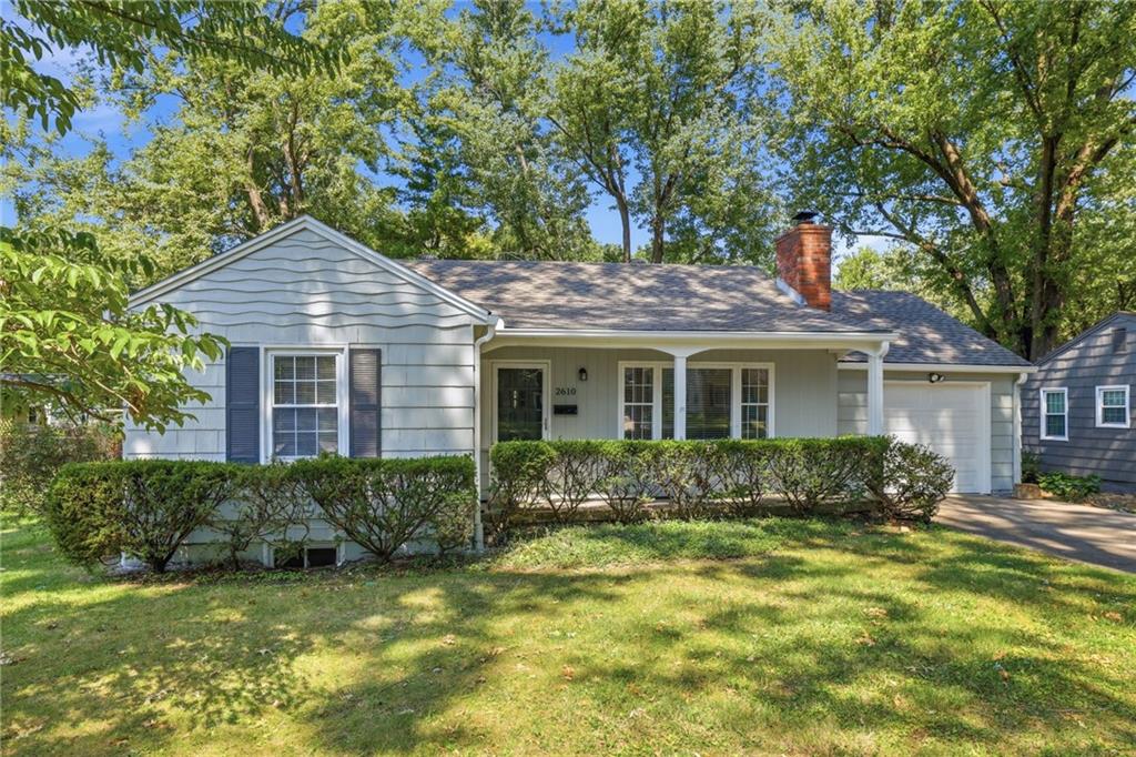 2610 W 79th St, Prairie Village, KS 66208