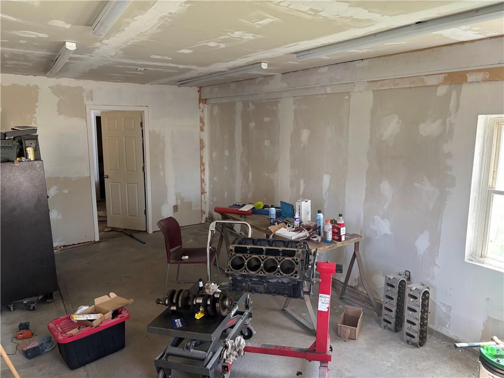 705 Ada St, Adrian, MO 64720
