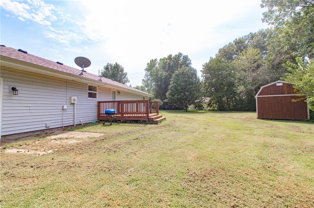 310 Renee Ln, Garden City, MO 64747
