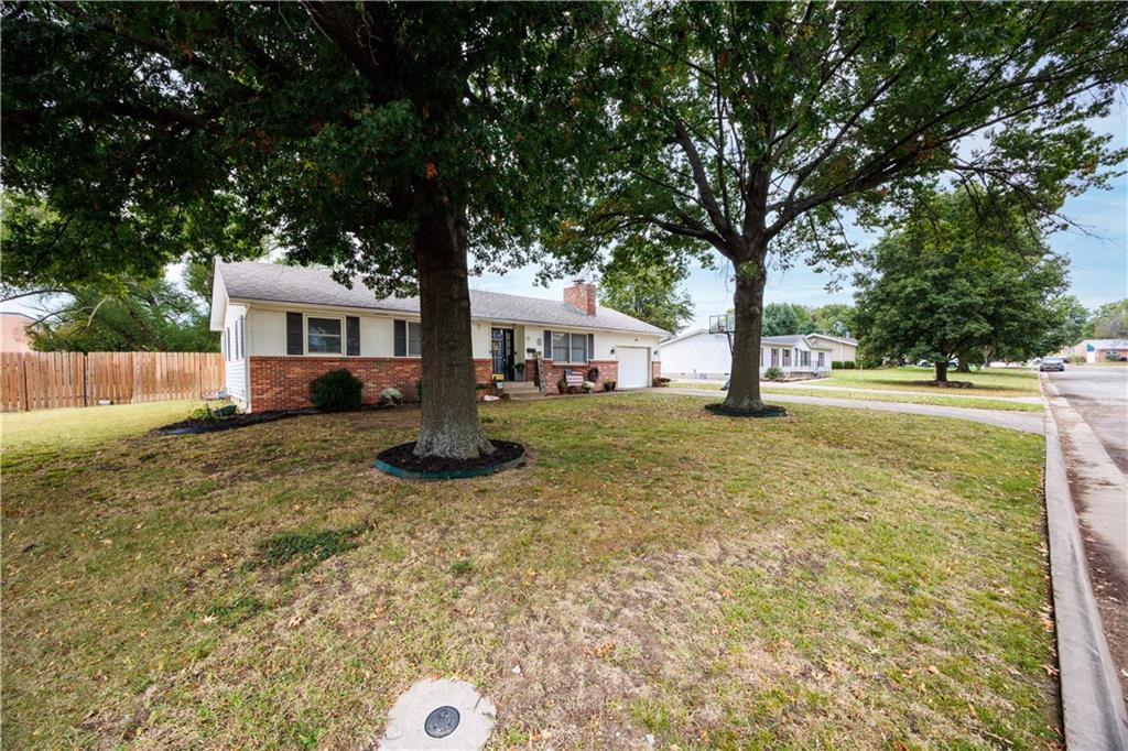 13 Century Pw, Neodesha, KS 66757
