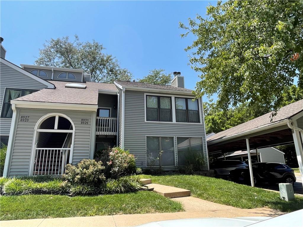 8929 W 106 Ter, Overland Park, KS 66212