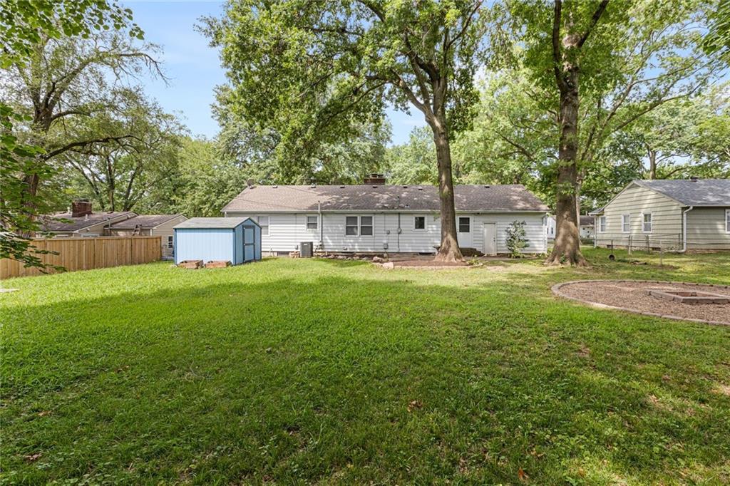 5627 Russell St, Mission, KS 66202