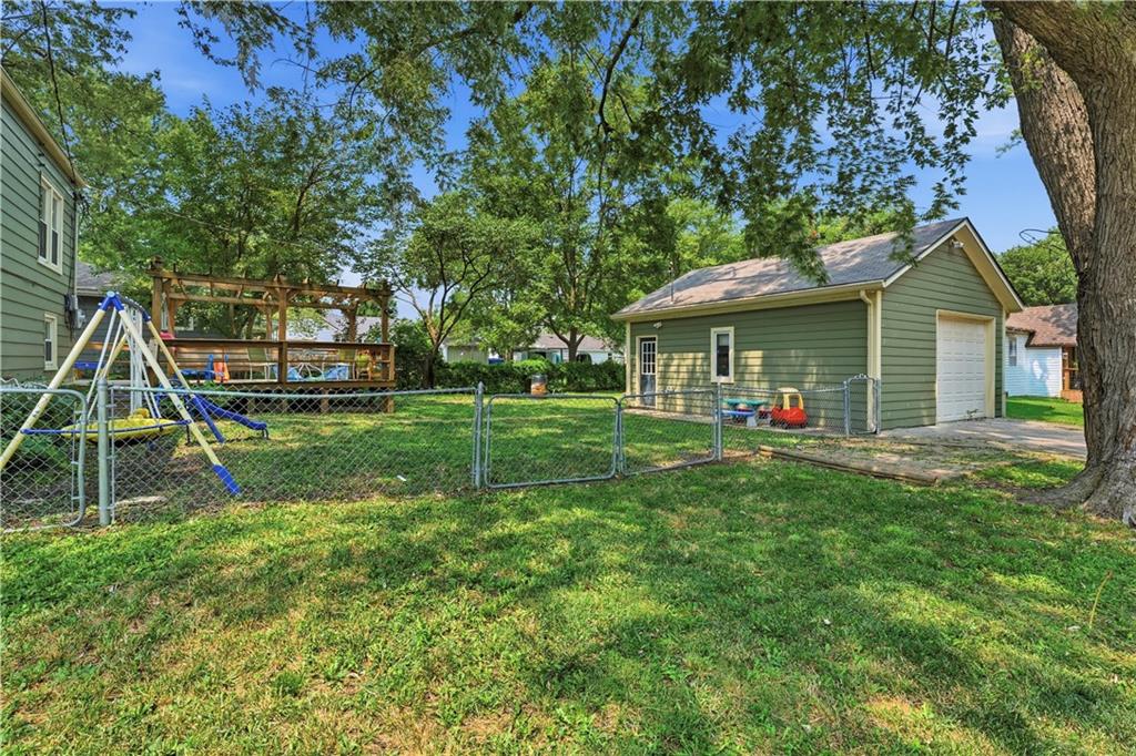 500 W Mill St, Butler, MO 64730