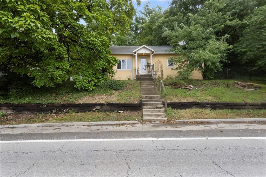 712 Isley Blvd, Excelsior Springs, MO 64024