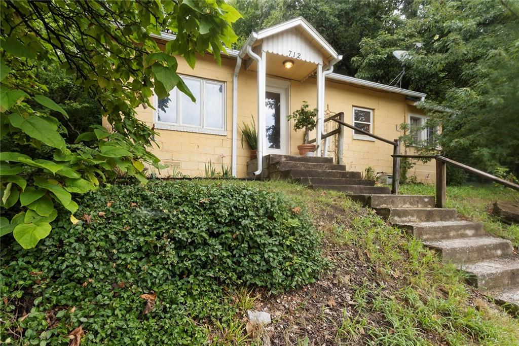 712 Isley Blvd, Excelsior Springs, MO 64024