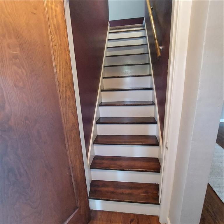 520 N Pleasant St, Independence, MO 64050