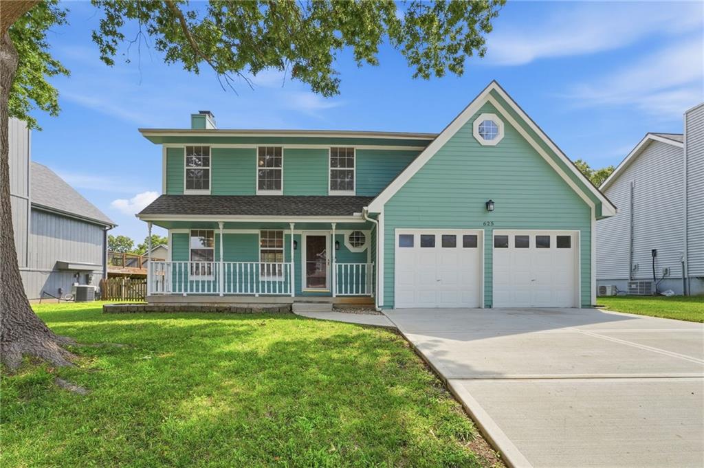 625 SE Shiloh Dr, Lee's Summit, MO 64063