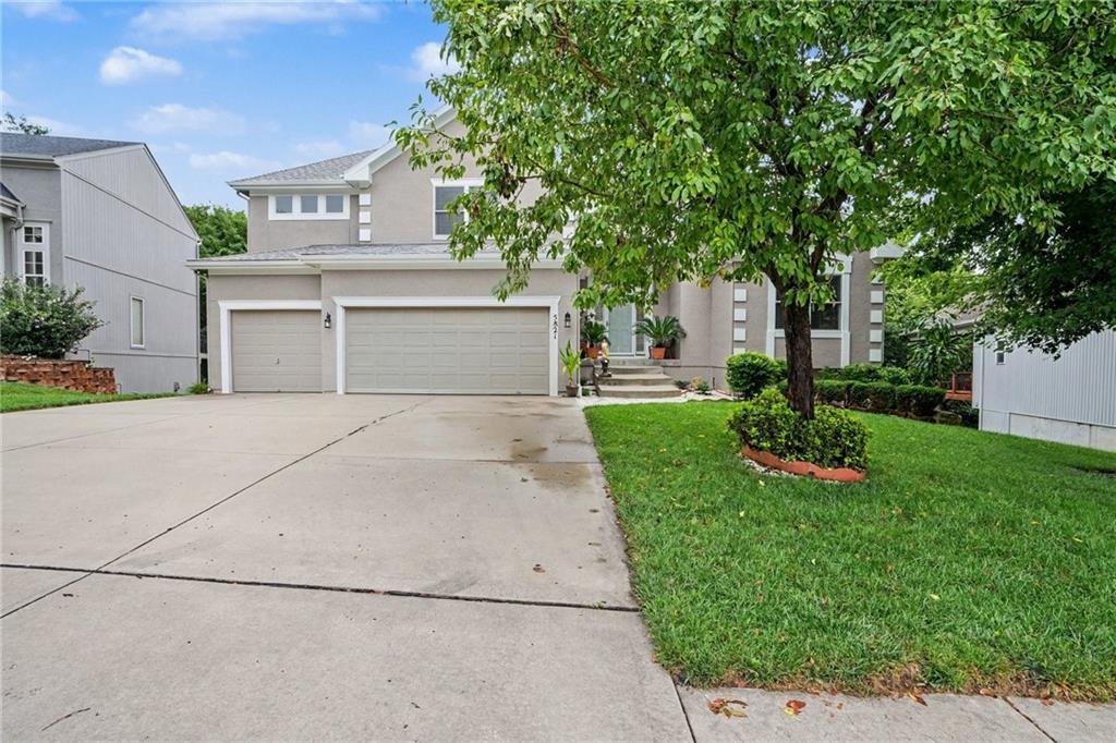 5821 Bedford Ave, Kansas City, MO 64151