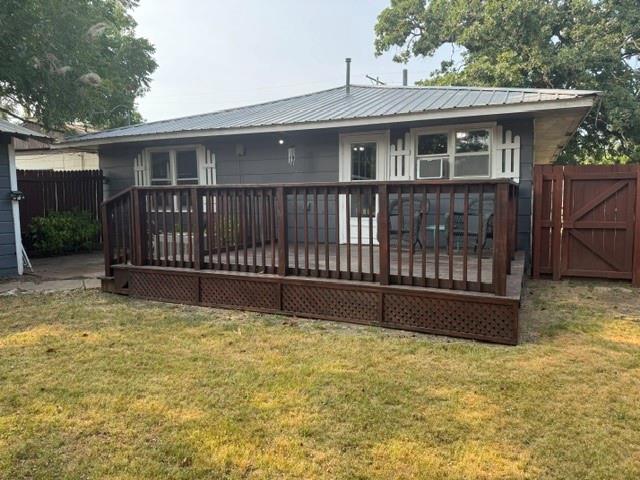 110 E Church St, Caney, KS 67333