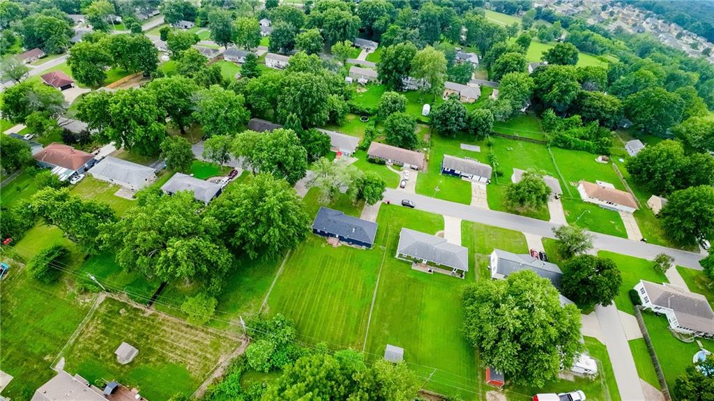 12308 E 52nd Ter S, Independence, MO 64055