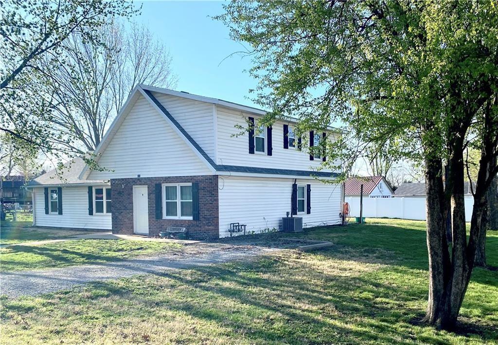 205 SE 5th St, Concordia, MO 64020